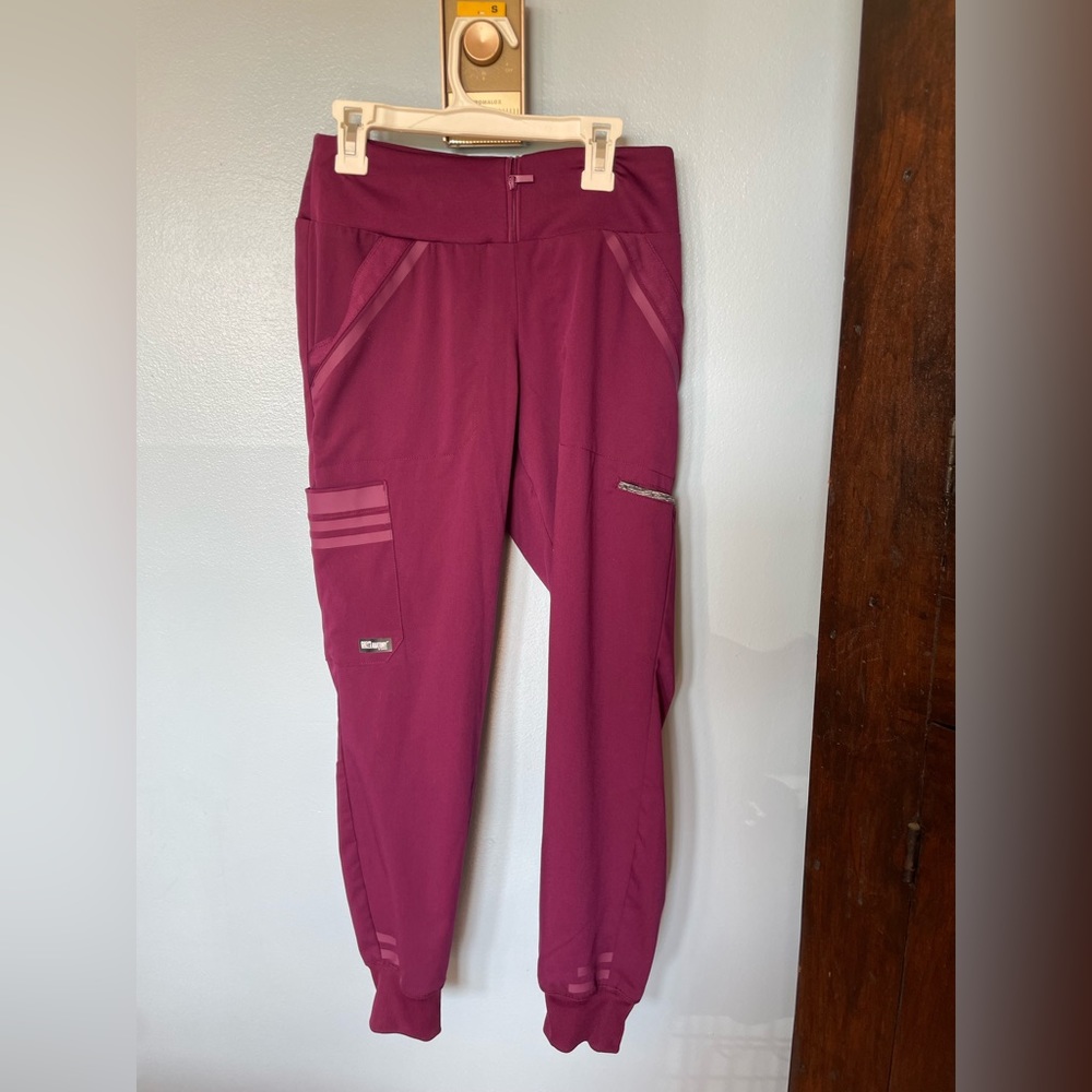 Greys anatomy magenta scrub pants-womens XS